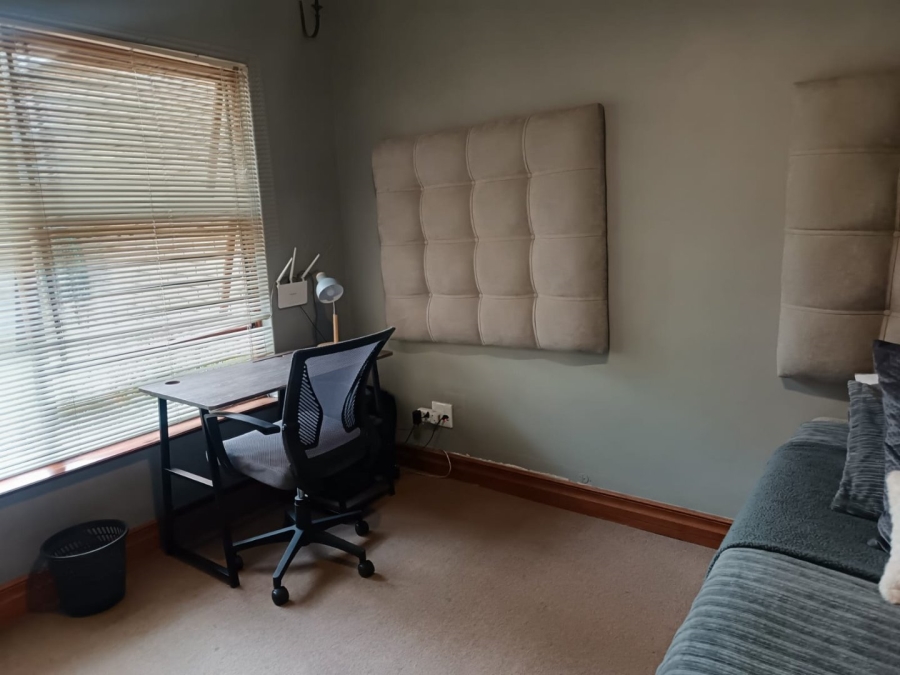 3 Bedroom Property for Sale in Roylglen Gardens Northern Cape